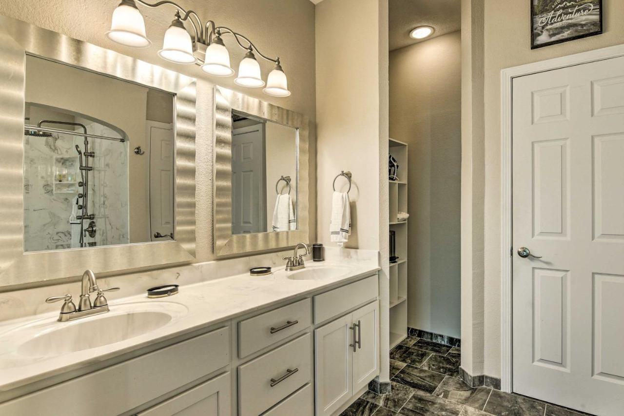 Ground-Floor Branson Condo With Community Perks Екстериор снимка