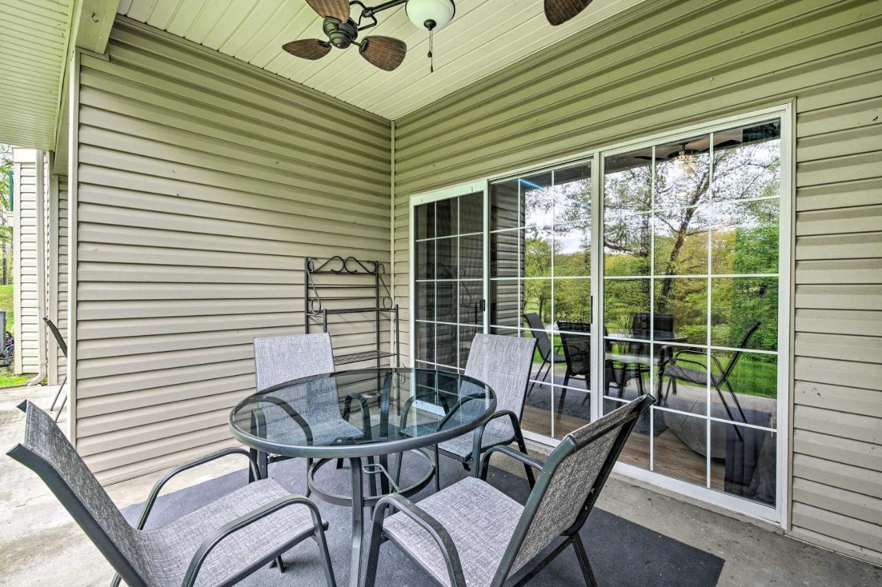 Ground-Floor Branson Condo With Community Perks Екстериор снимка
